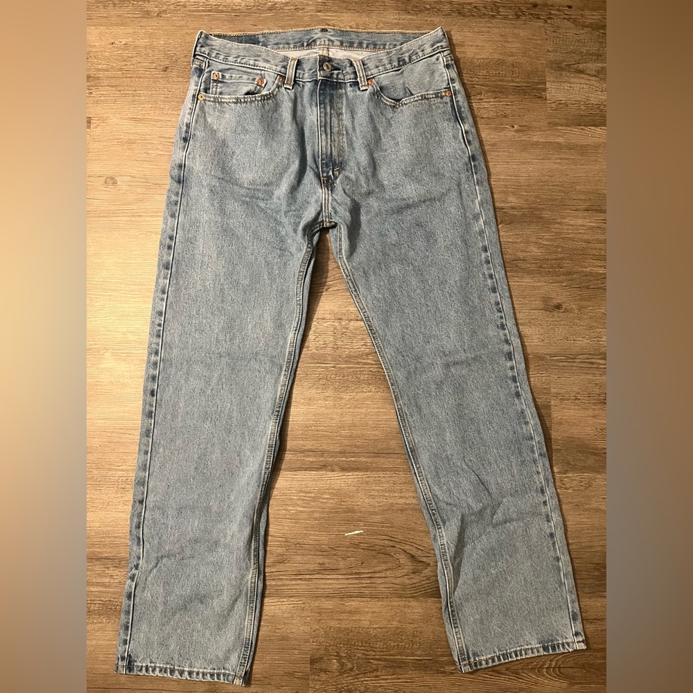 Levis Jean